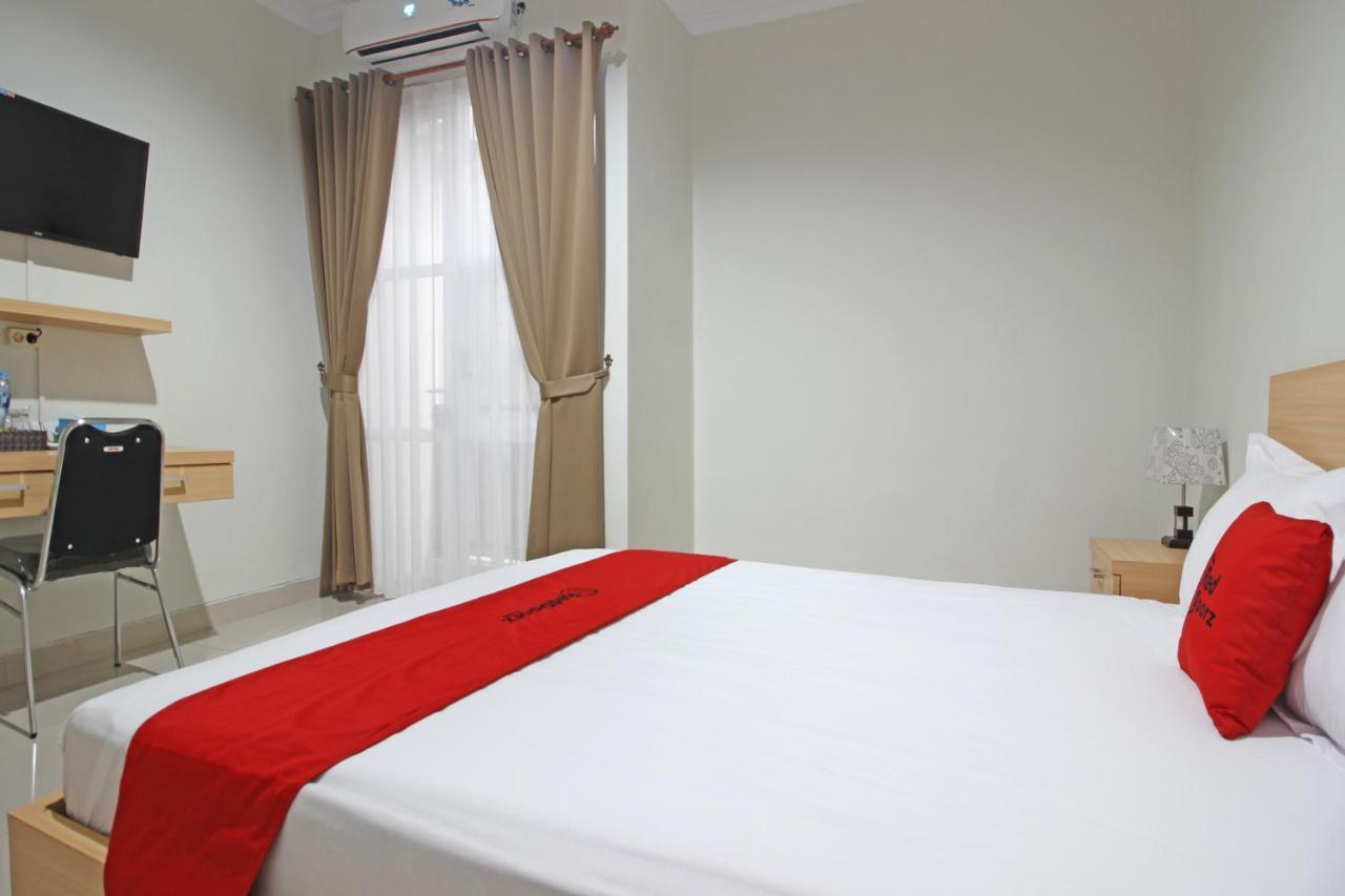 Reddoorz Near Amikom Yogyakarta Salakan Exterior foto